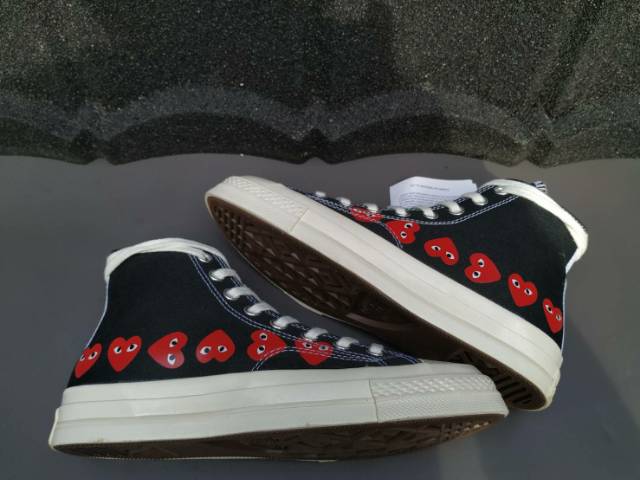 black multi heart cdg converse