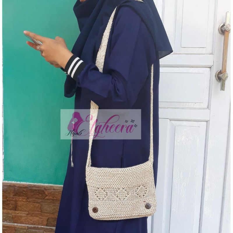 [HUSNA COLLECTION] Tas Rajut Ethnic Kecil / Sling Bag Rajut Zigzag