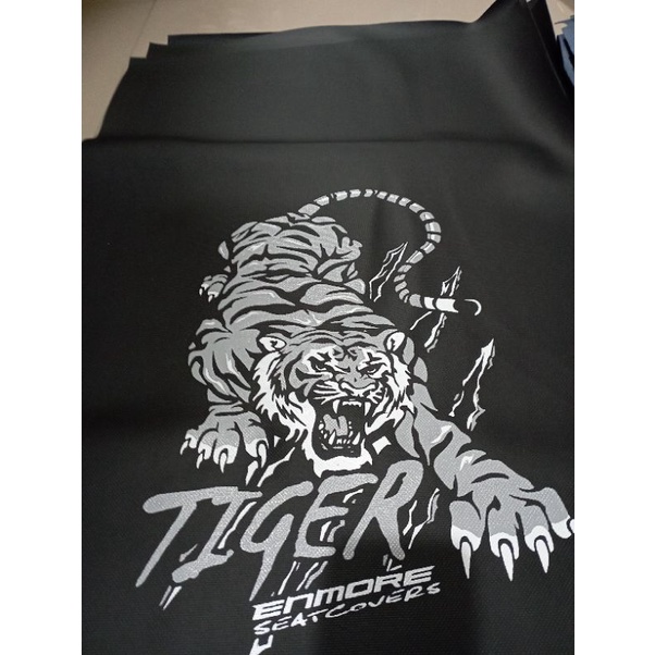 sarung jok / kulit jok gambar macan putih