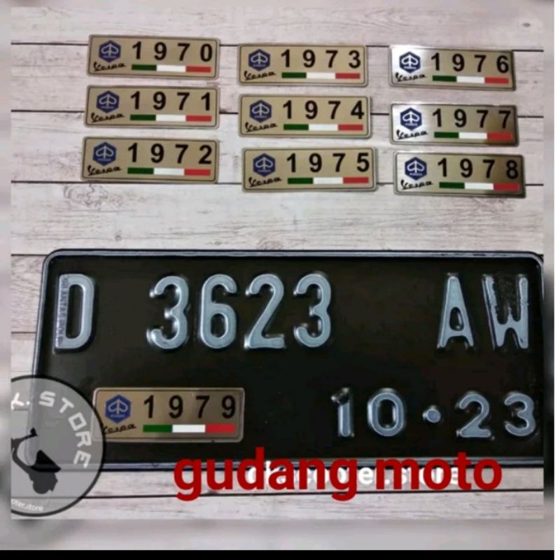 Vespa Emblem Badge Piaggio Sticker Metal Tahun 1970 to 1978 Super Sprint Special 90 Px Dan P100TS.