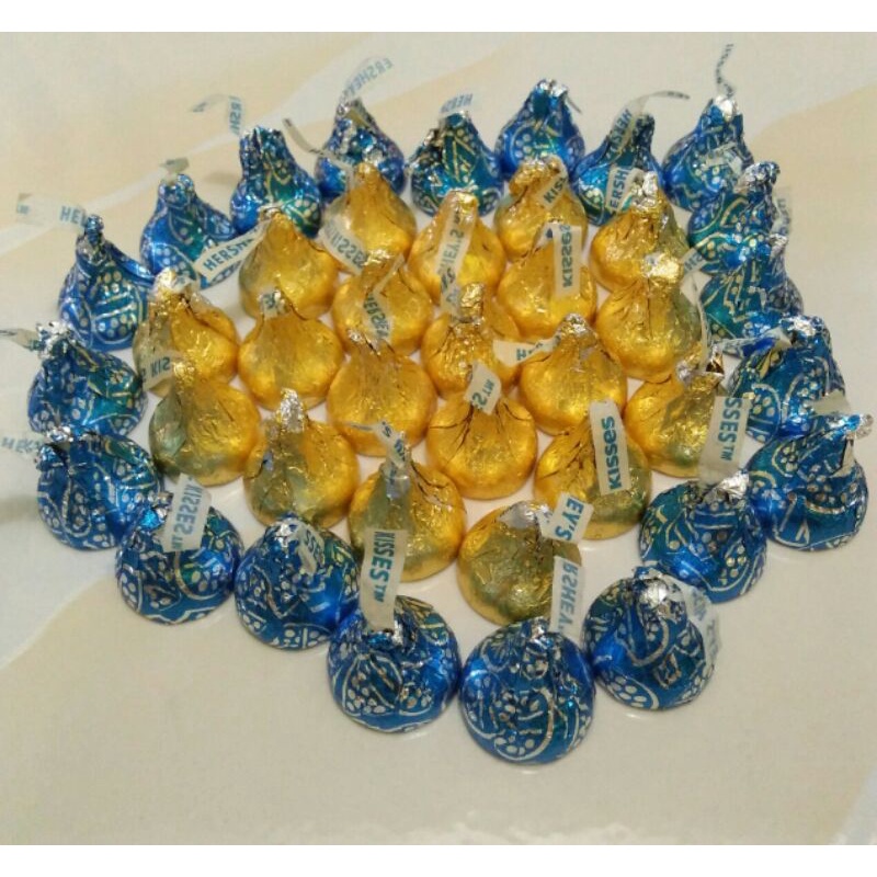 

Hershey's kisses cokelat