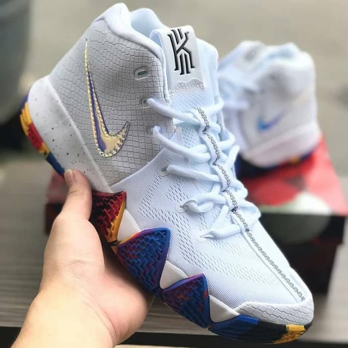 Nike Kyre 4 March Madness Premium Original   Sepatu Basket  Murah