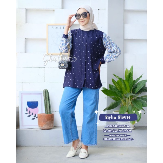 BIFLIA BLOUSE BY GHAFFA THE LABEL (BLOUSE MOTIF) Blouse wanita rekomended