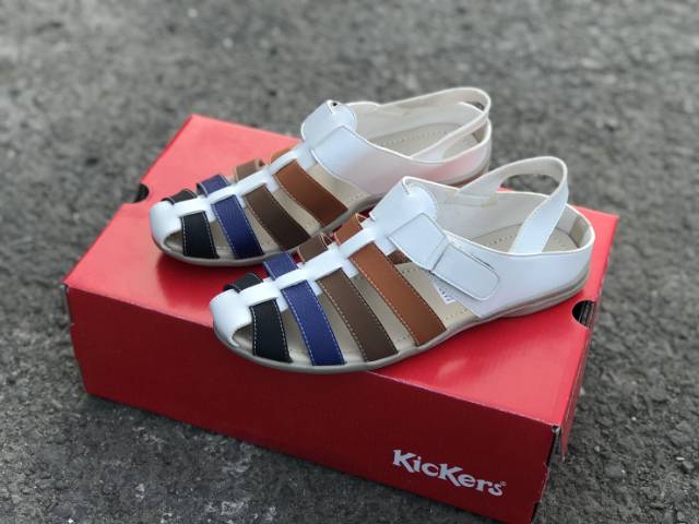 sandal sendal slop cewek wanita kickers Replika model kekinian murah