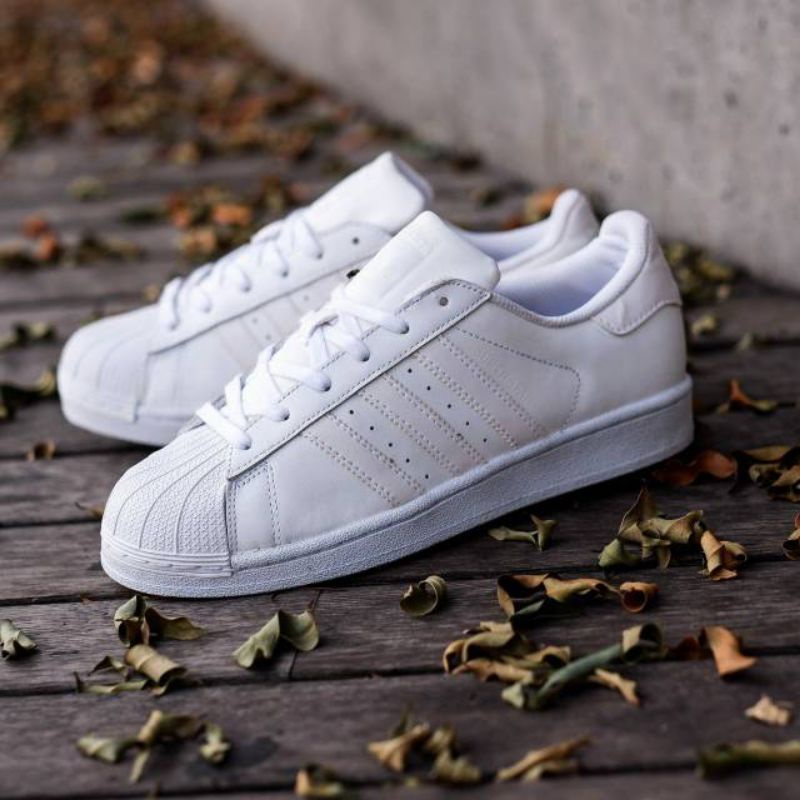 SEPATU ADIDAS SUPERSTARS FULL WHITE ORIGINAL BNWB