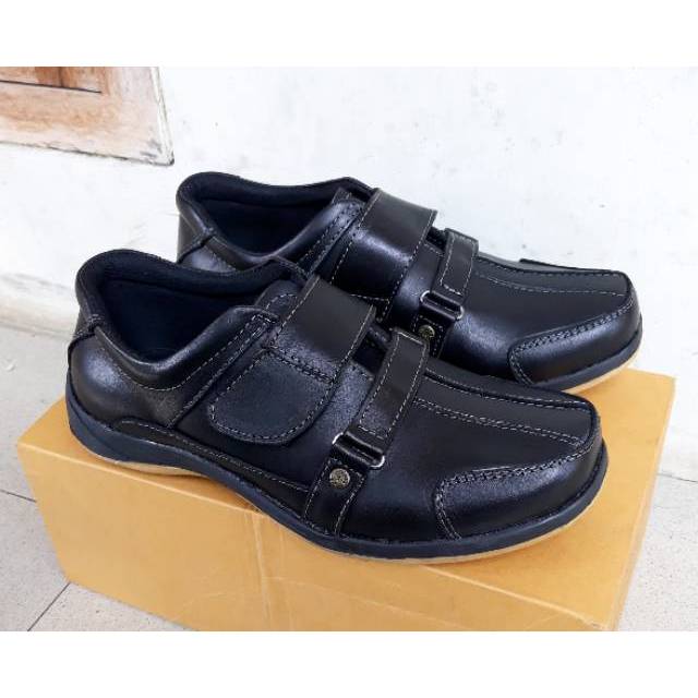 Sepatu Casual Pria Kerja Formal Kulit Asli