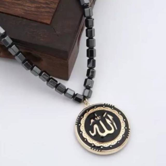 Gelang kalung kesehatan black jade