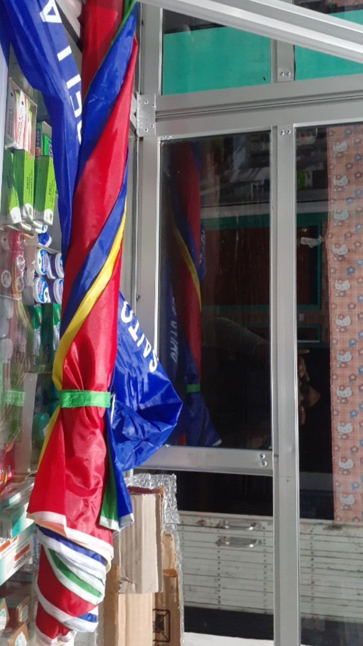 Payung Tenda Pantai 200cm Pelangi, Untuk Jualan Dagang Pkl