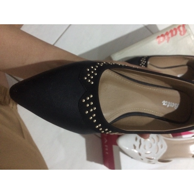 Bata Flat shoes
