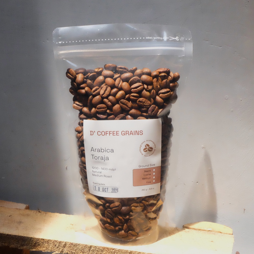 

Arabica Toraja Natural Roasted 250 gr/500 gr - Biji Kopi