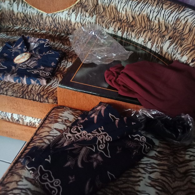 Maura Couple - Sania Ruffle Batik Couple Ori Ndoro Jowi Dnt Garansi Termurah Shopee - Shopashop Solo