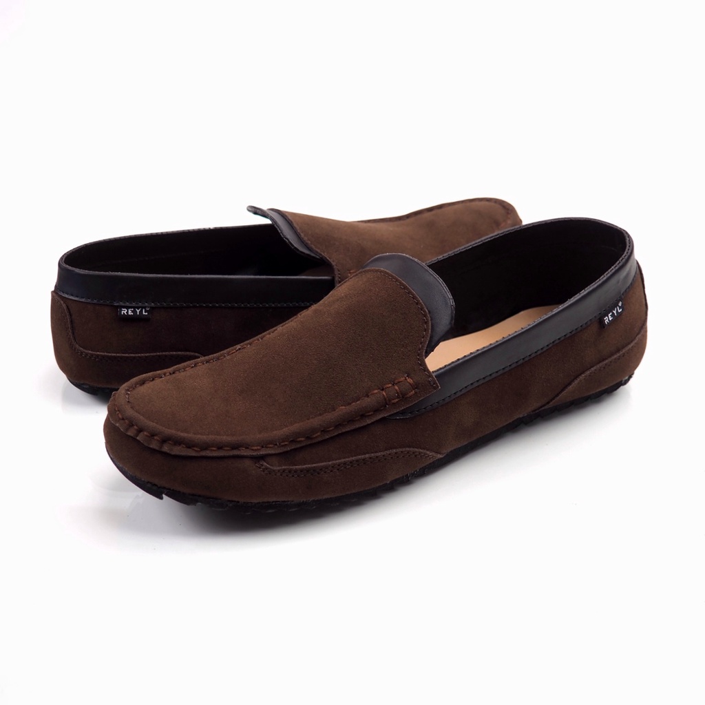 POP BROWN ORIGINAL x REYL MAN Sepatu Slip On Coklat Pria Slop Simple Casual Jalan Santai Hangout Kondangan Kuliah Loafers Semi Formal Kerja Kantor Resmi Moccasin Klasik Kulit Suede Premium Footwear Big Size Jumbo Ukuran Besar 44 Distro Bandung Keren Murah