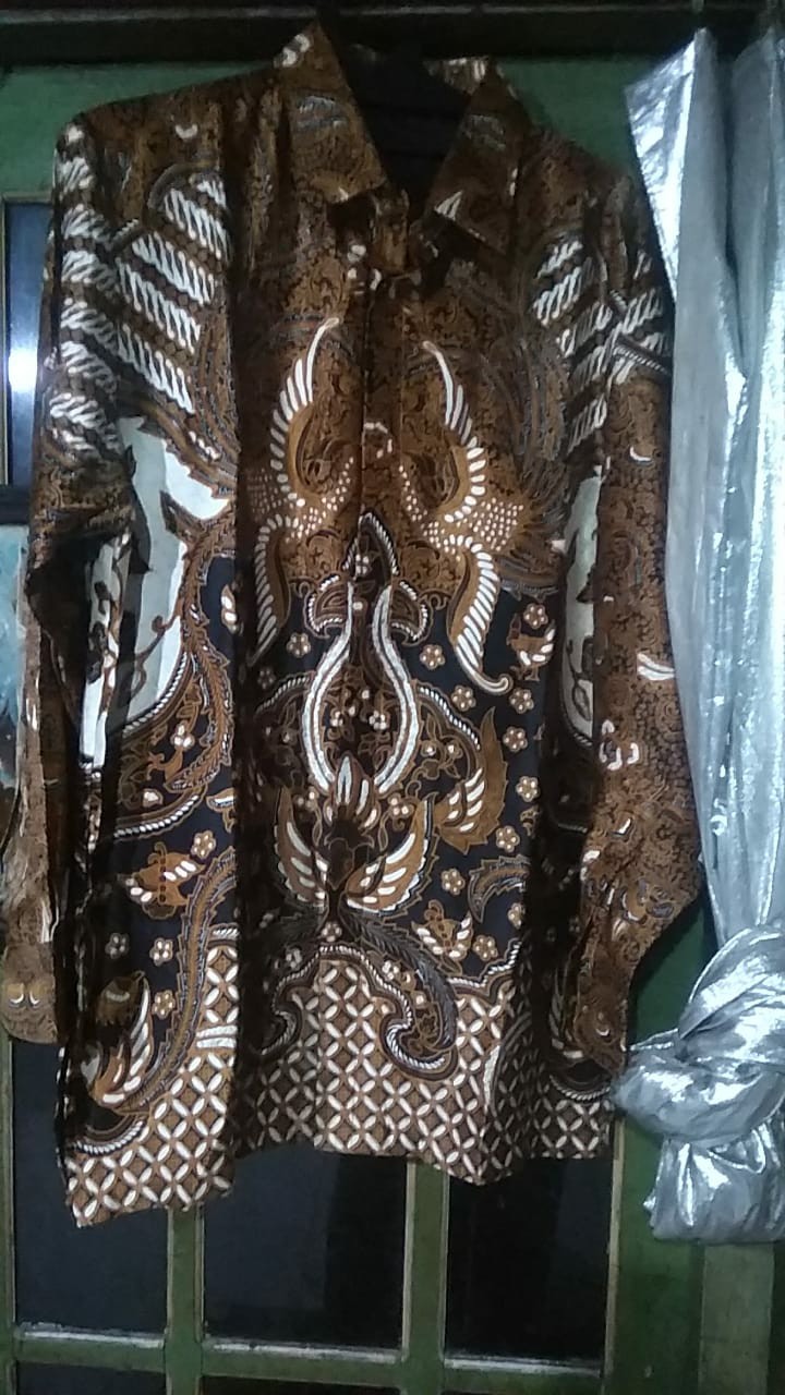 Kemeja Batik Semi Sutra Silky Premium Pria Lengan Panjang Puring Istimewa