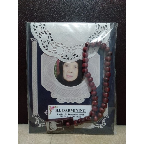 

Buku Yasin Tahlil dengan Foto + Tasbih dan Packing Rapi