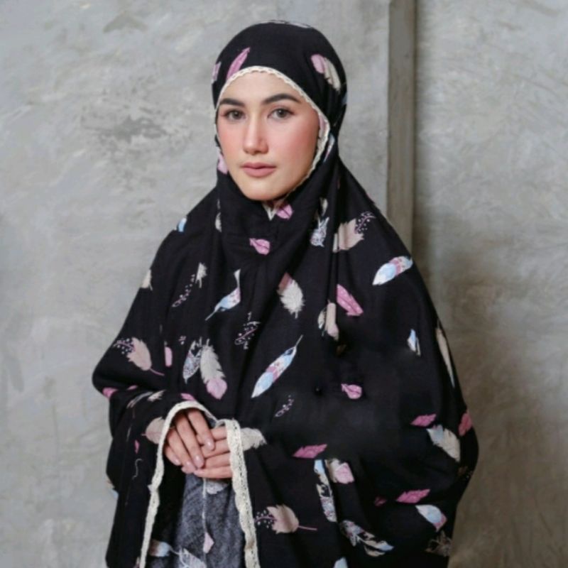 Mukena Dewasa Motif Bulu Angsa Renda Rajut Model Saliha Bahan Adem Anti Tidak Gerah Bonus Tas Mukena