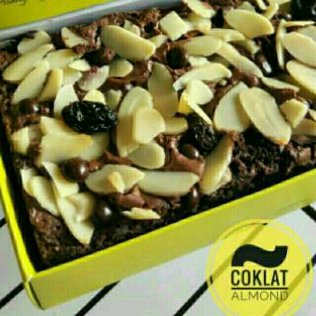 

Brownies panggang paliiing Enaak#pastibikinketagihan!!