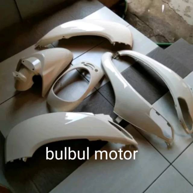 Cover Body Scoopy Fi 2013 - 2016 - Warna Putih
