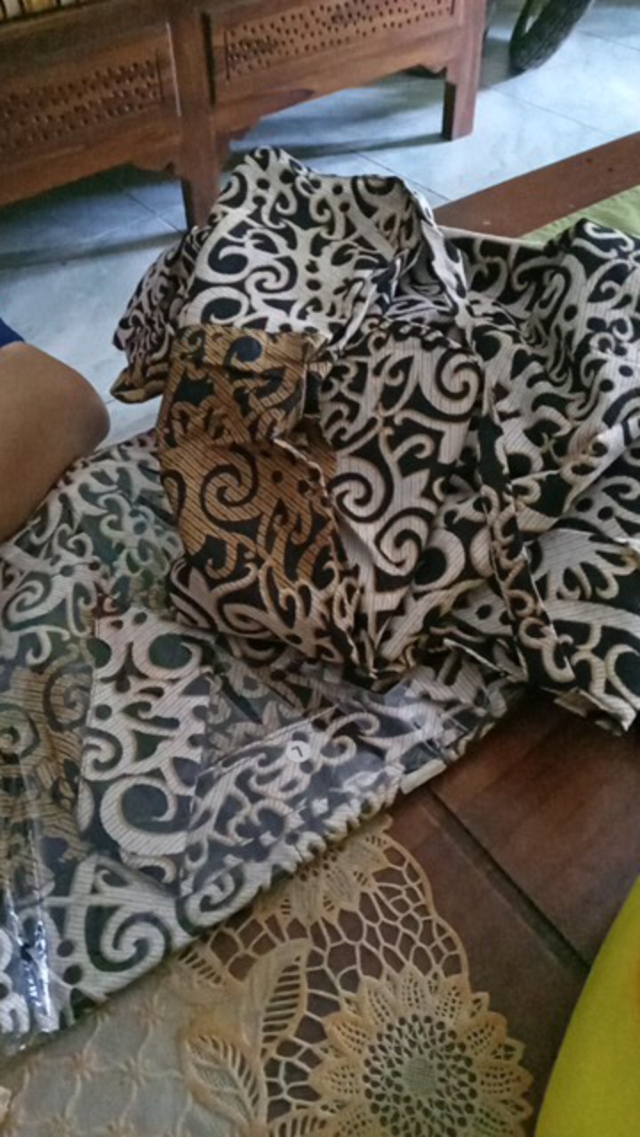 Maura Couple - Sania Ruffle Batik Couple Ori Ndoro Jowi Garansi Termurah Shopee - Batik Modern Solo