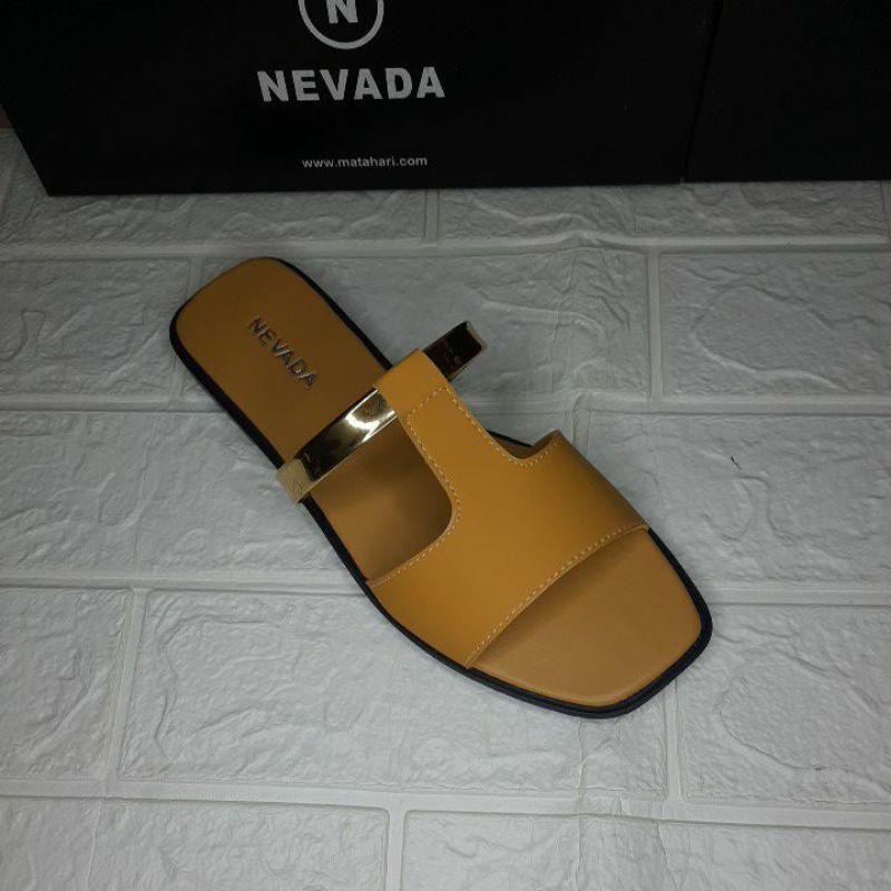 Sandal Wanita Nevada/Sendal Wanita Terbaru Sandal Teplek Sendal Cantik