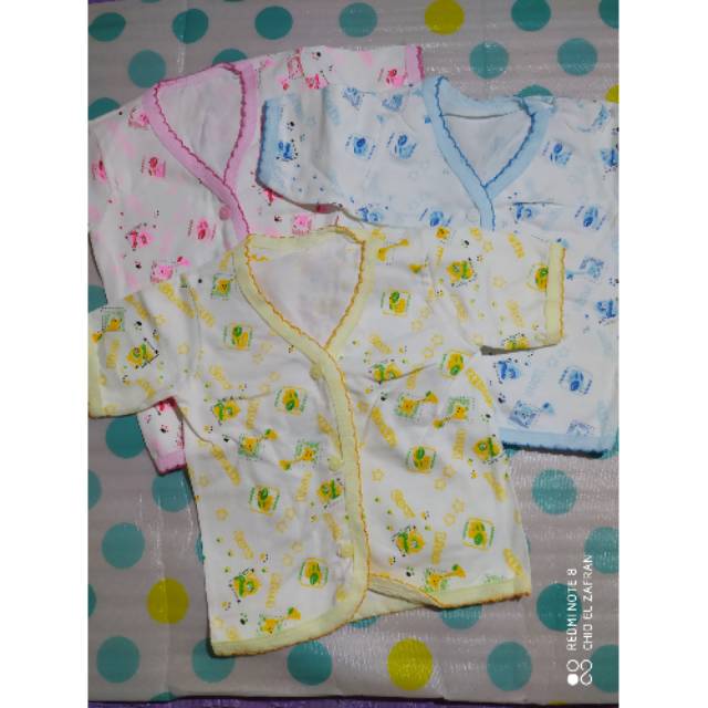 3 pcs baju bayi lengan pendek halus