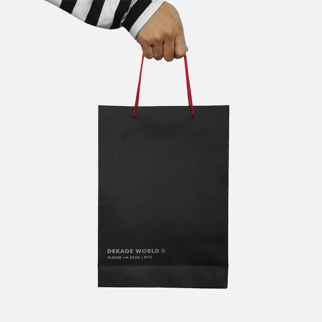 

Paper Bag Dekade World