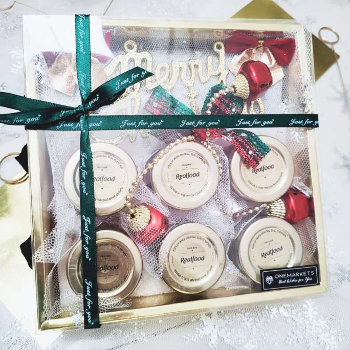 

HAMPERS REALFOOD NATAL - KADO MERRY CHRISTMAS 6 BOTOL REALFOOD NTL06 FE64SD6