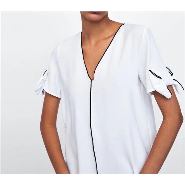 22320 SALE Kemeja Putih V Neck Wanita White Simple Blouse