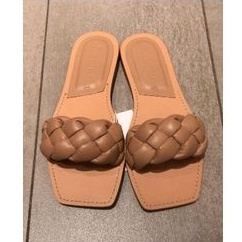 Sandal Stradivarius