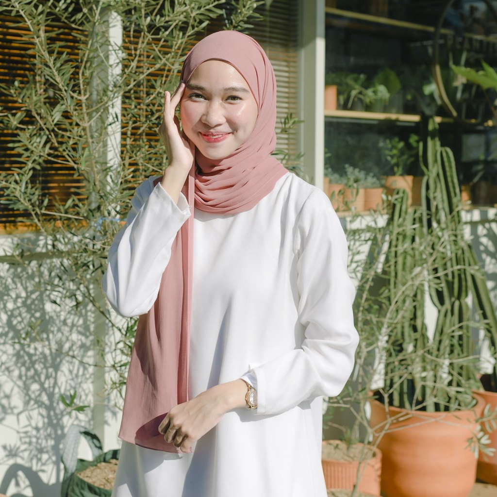 Lozy Hijab - [Defect] Bawal Shawl ( Hijab Pashmina )-Peach Pearl