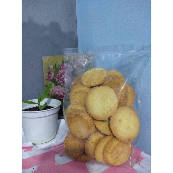 

Kue kering/ cemilan manis 180gr