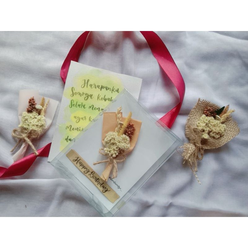 

KADO MURAH FLOWER CARD IN BOX