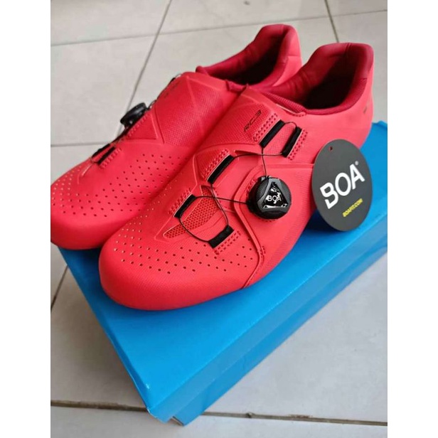 sepatu cleat shoes Shimano RC3
