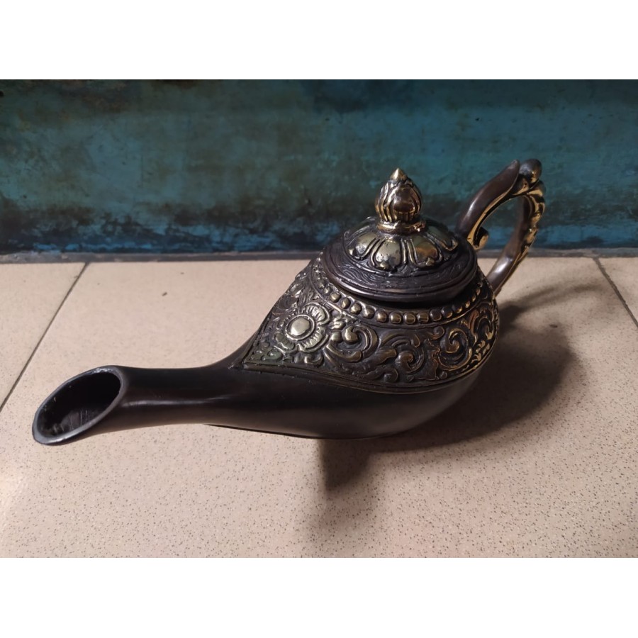 Koleksi barang Antik Teko Aladin Kuno Antik Model Kuno