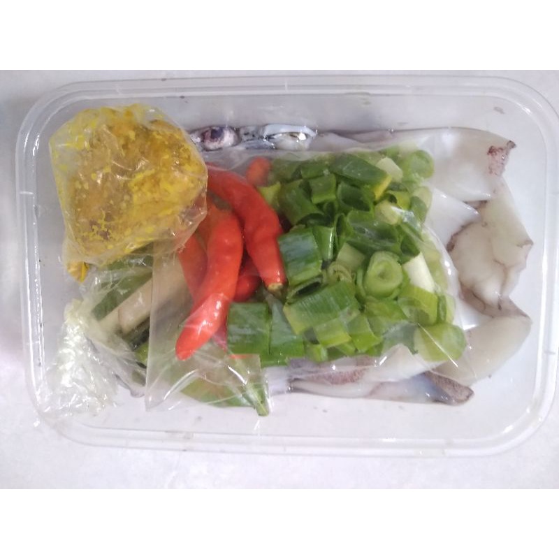 

dapur lanesra. paket cumi bumbu kuning