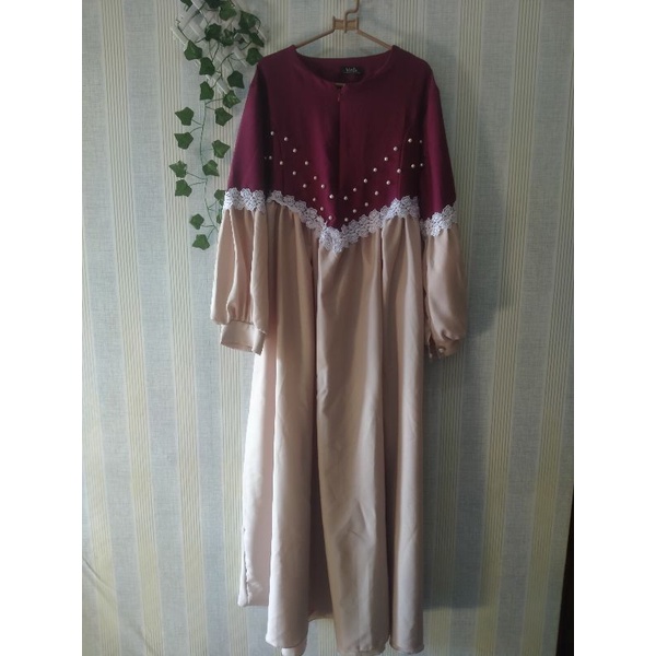 Preloved Gamis Pesta / Dress Muslim PL Like New Bukan Vanilla Hijab