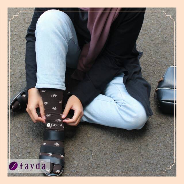 KAOS KAKI FOOTPRINT BY FAYDA