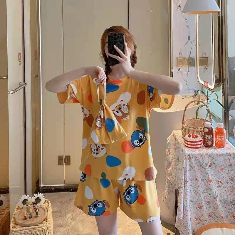 SET BAJU TIDUR WANITA CELANA PENDEK DAPAT POUCH ALA KOREA