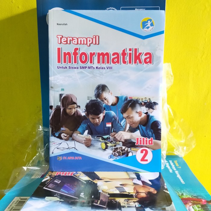 

buku teks terampil informatika k13 kelas 8 penerbit Arya duta