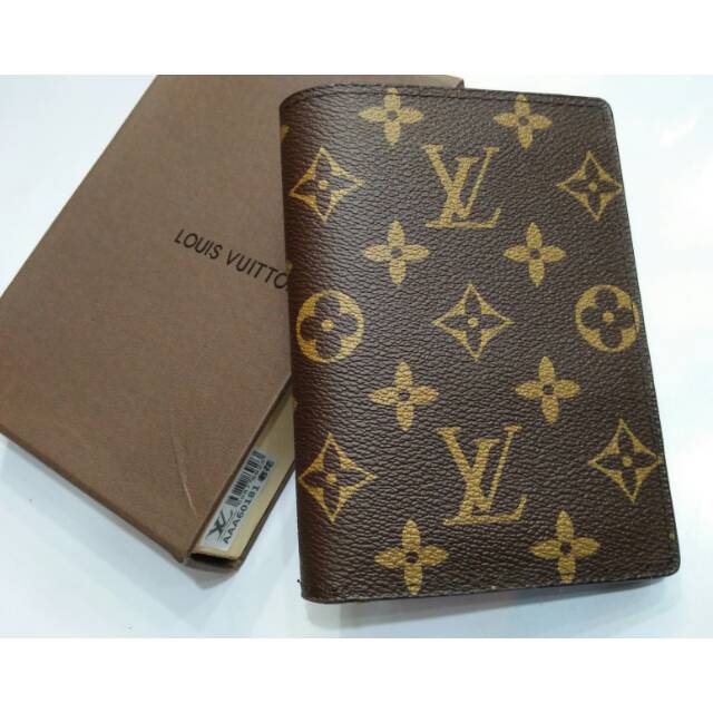 Cover passport motif bunga kotak