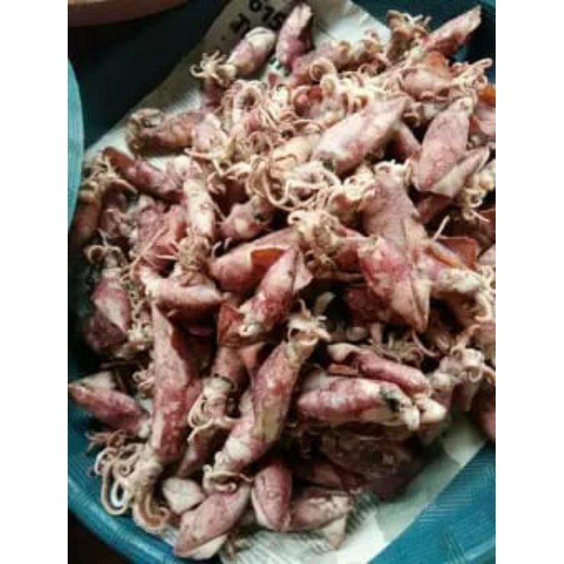 

Ikan asin_cumi sedang 500gr