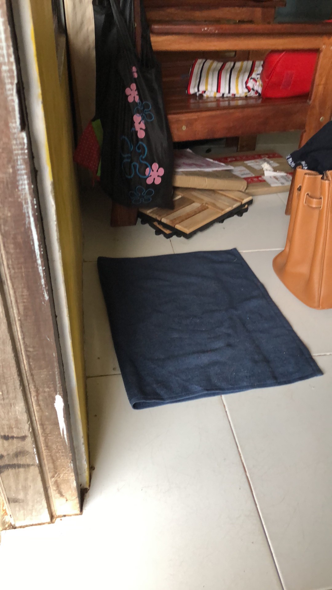 Decking Tile Lantai Kayu / Ubin Kayu / Parquet Harga Spesial