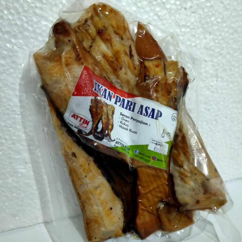 

Ikan Pari/PE Asap by Attin Food (500 gr)