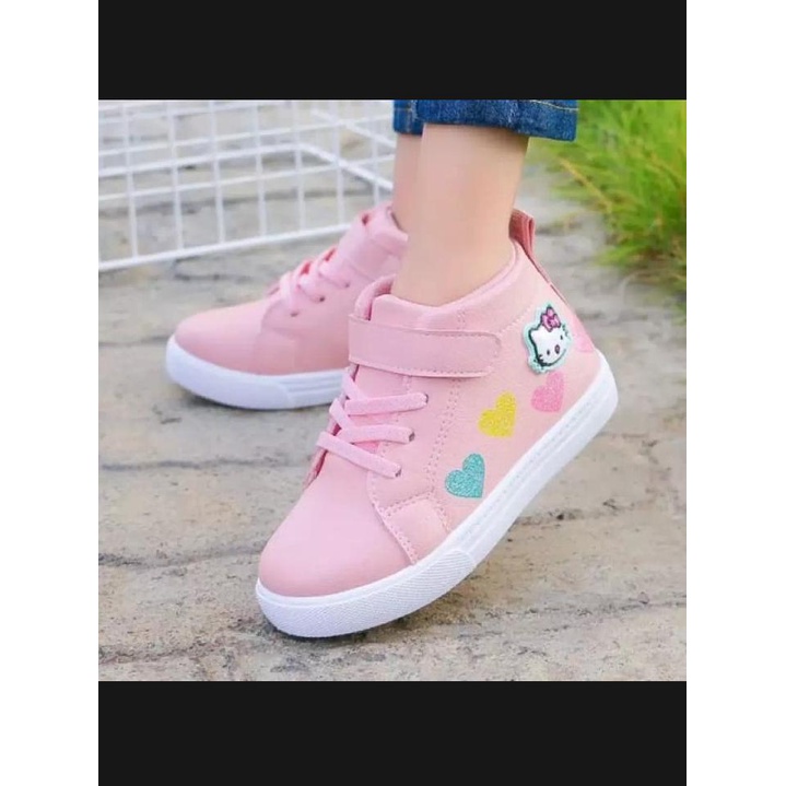 Alas cokoer -Sepatu sneaker anak perempuan/Sepatu bots love Hello Kitty Terlaris!!!