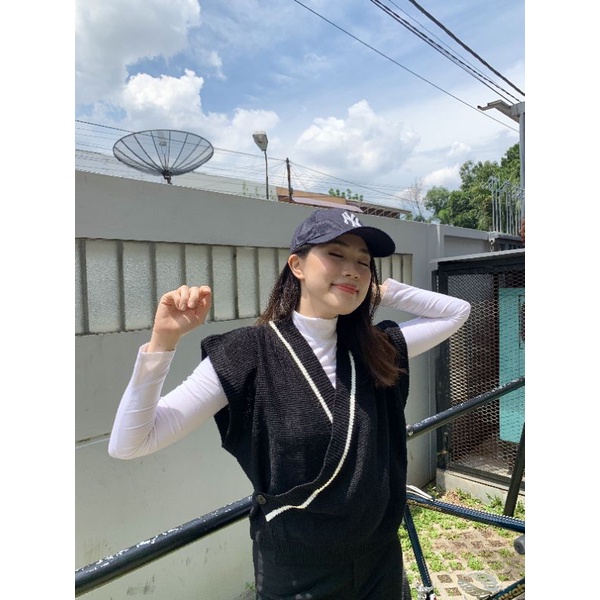 ARES vest / vest rajut / rompi rajut / rompi wanita / vest korea / vest wanita / korean style