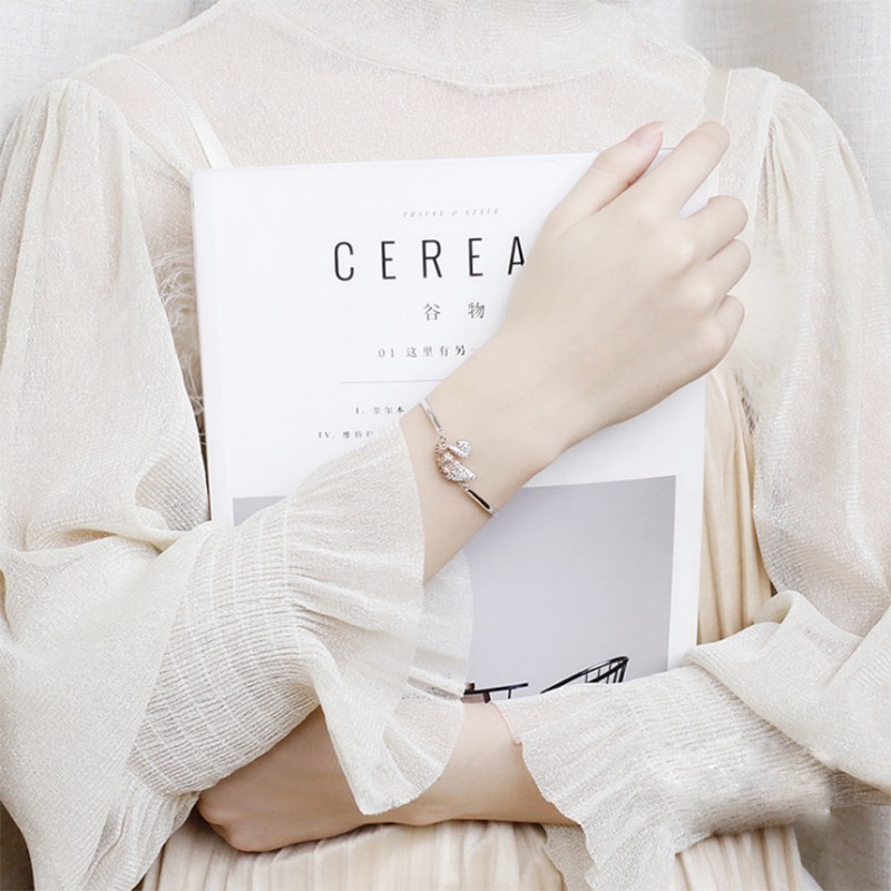 Gelang 2021 Korea Temperamen Fashion Angsa Hias Berlian imitasi Mode Eropa dan Amerika Bangle-6