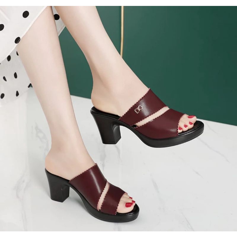 Sepatu/Sandal wanita heels Tumit modern (Rymocii)