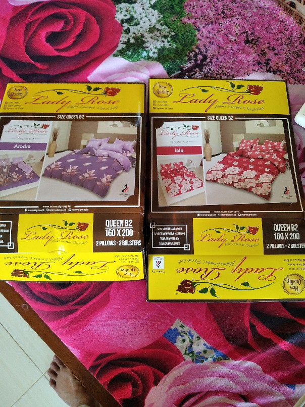 Sprei Lady Rose Disperse Queen 160 X 200cm