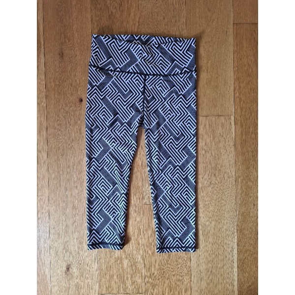 Cotton on Body capri tights/legging celana olahraga size S