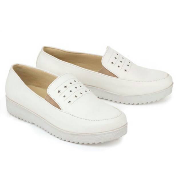 Sepatu kasual wanita / slip on wanita , sepatu kuliah , sepatu original cibaduyut