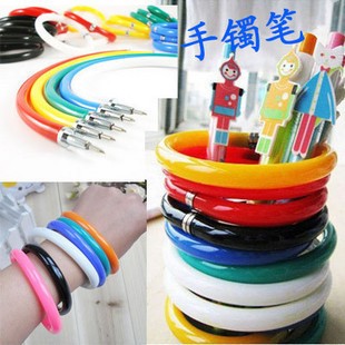 

Pulpen Unik / Lucu Berbentuk Gelang